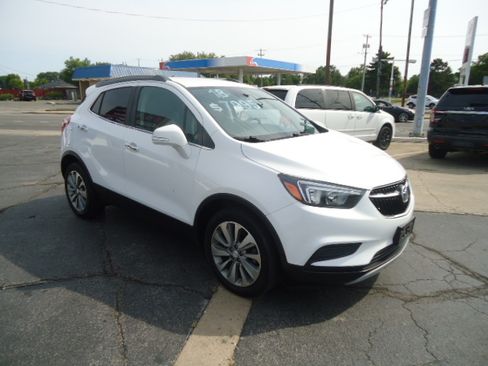 Used 2018 Buick Encore FWD Preferred image 9