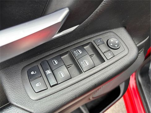 Used 2022 RAM 1500 Lone Star image 21