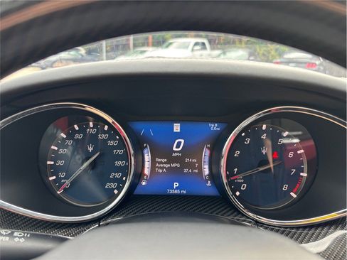 Used 2018 Maserati Quattroporte GTS GranSport image 26