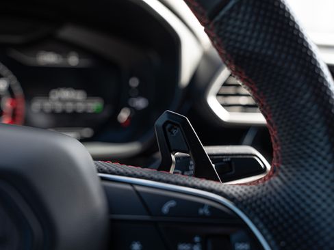 Used 2022 Lamborghini Urus AWD/4WD image 21