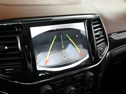 Used 2021 Jeep Grand Cherokee Overland image 30