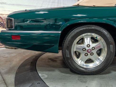 Used 1995 Jaguar XJS 4.0 Convertible image 9