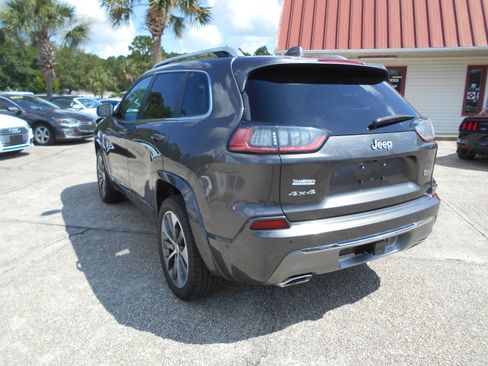 Used 2019 Jeep Cherokee 4WD Overland image 6