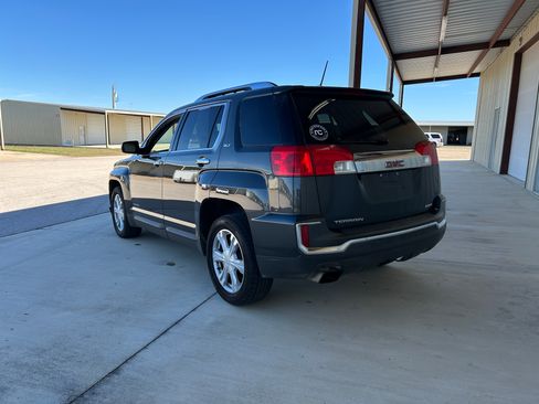 Used 2017 GMC Terrain SLE image 8