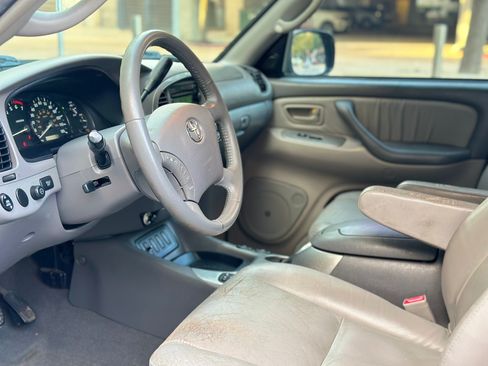 Used 2006 Toyota Sequoia Limited image 15