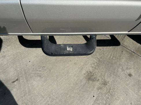 Used 2003 Ford E-350 and Econoline 350 image 38