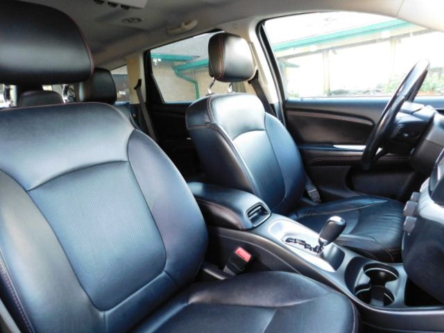 Used 2019 Dodge Journey AWD GT image 23