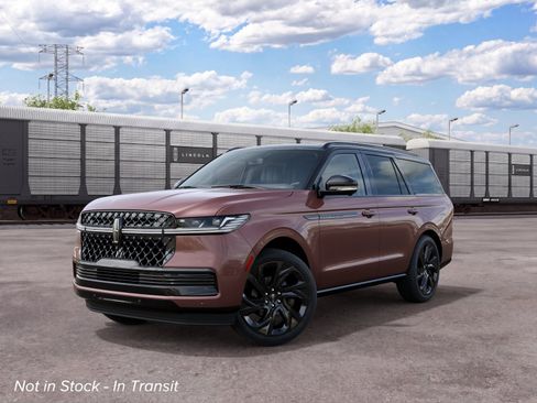 New 2027 Lincoln Navigator Black Label AWD/4WD image 2