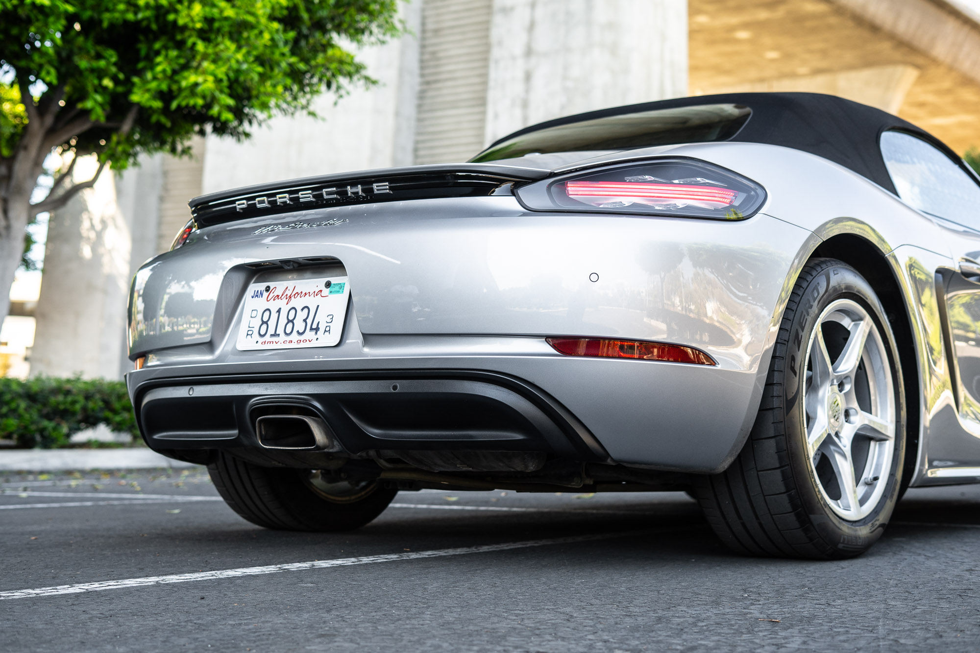 Used 2018 Porsche 718 Boxster RWD image 18