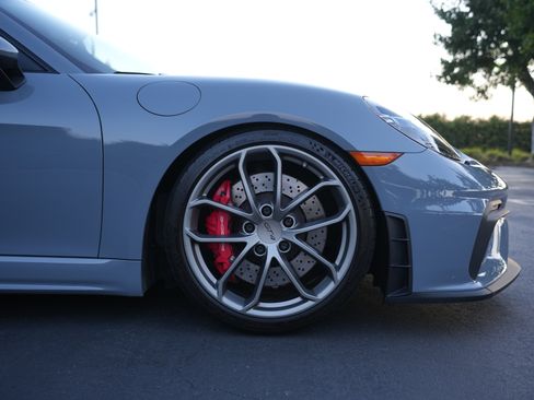 Used 2023 Porsche 718 Cayman GT4 image 9