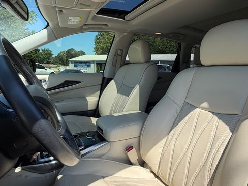 Used 2019 INFINITI QX60 AWD image 9