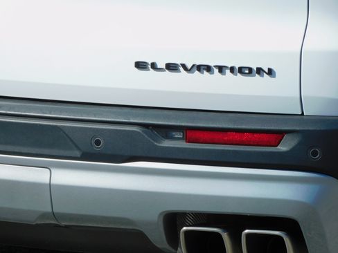 Certified 2025 GMC Acadia Elevation image 12