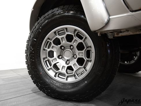 Used 1998 Toyota Land Cruiser UNAVAIL AWD/4WD image 31