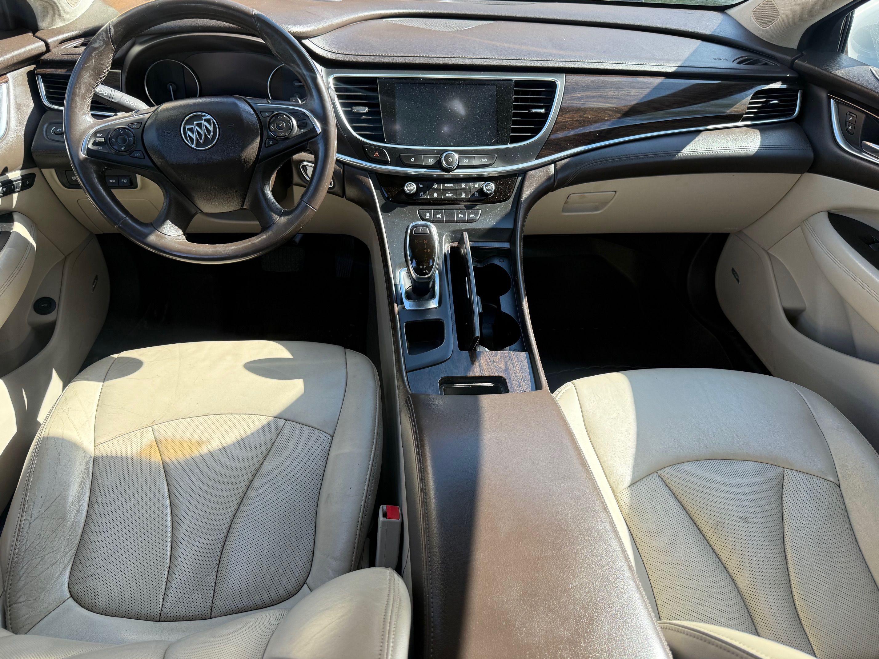 Used 2017 Buick LaCrosse Premium FWD image 11