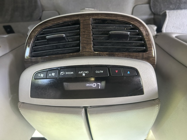 Used 2013 Acura MDX w/ Technology Package AWD/4WD image 21