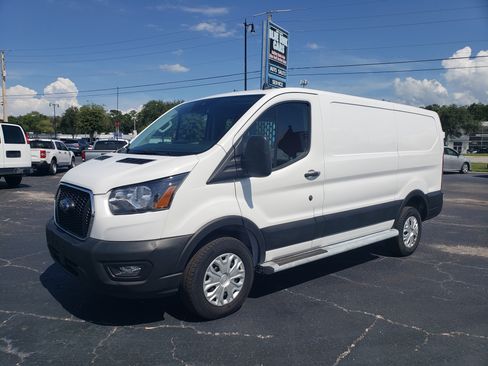 Used 2025 Ford Transit 250 130 Low Roof RWD image 1