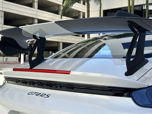 Used 2024 Porsche 718 Cayman GT4 RS image 23