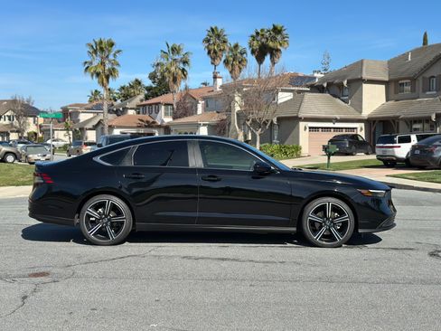 Used 2024 Honda Accord Hybrid Sport image 5