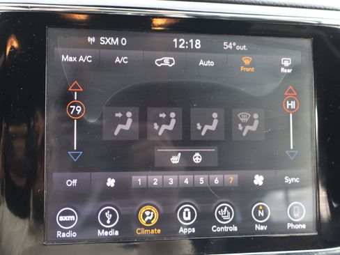 Used 2019 Jeep Grand Cherokee Altitude image 28