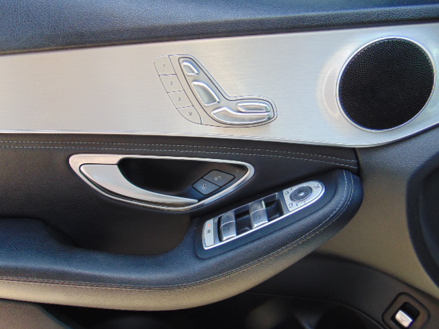 Used 2015 Mercedes-Benz C 300 4MATIC Sedan image 12