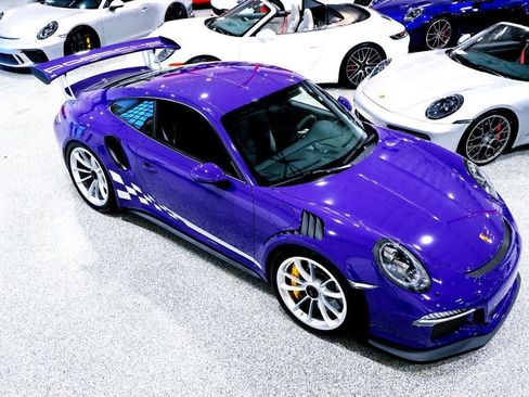 Used 2016 Porsche 911 GT3 RS image 6