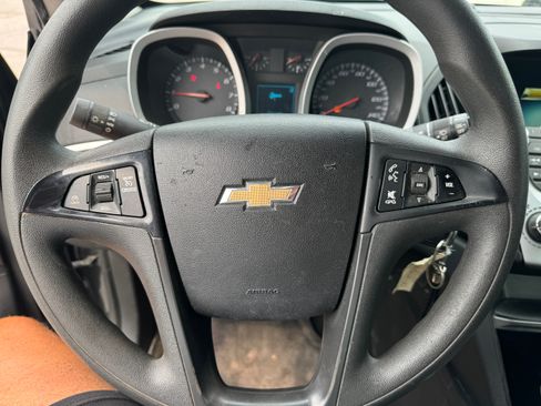 Used 2017 Chevrolet Equinox FWD LS image 15