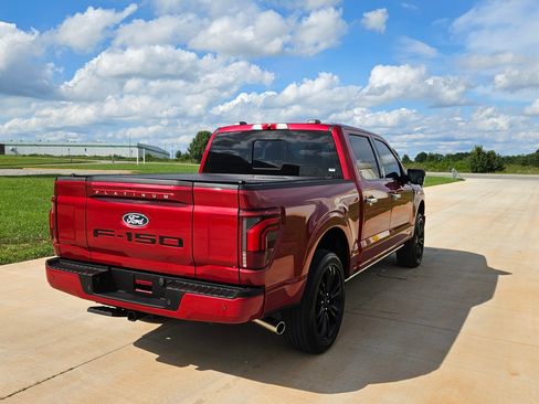 Used 2024 Ford F150 4x4 SuperCrew Platinum image 4