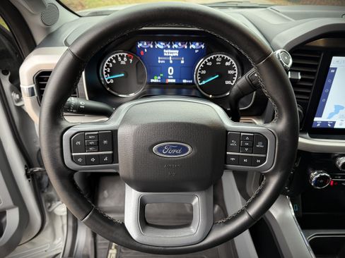 Used 2023 Ford F150 XLT image 34