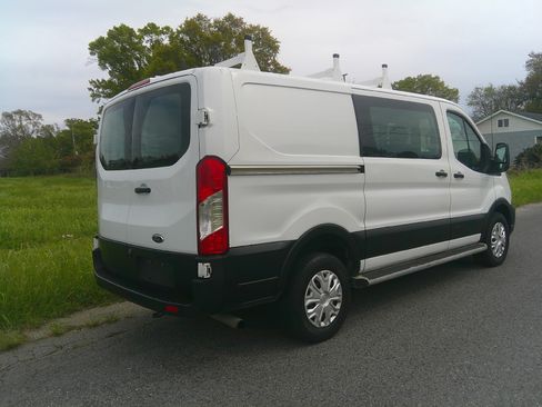Used 2021 Ford Transit 250 XL image 2