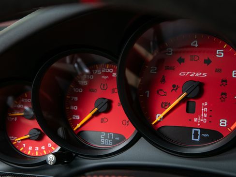 Used 2018 Porsche 911 GT2 RS image 72