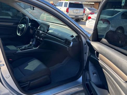 Used 2021 Honda Accord LX image 9