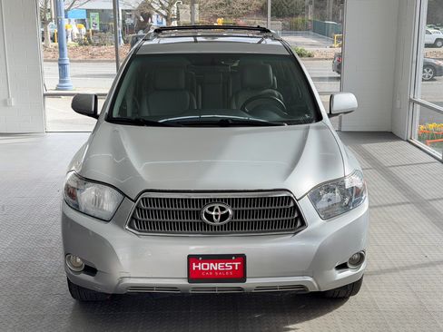 Used 2010 Toyota Highlander Limited image 2
