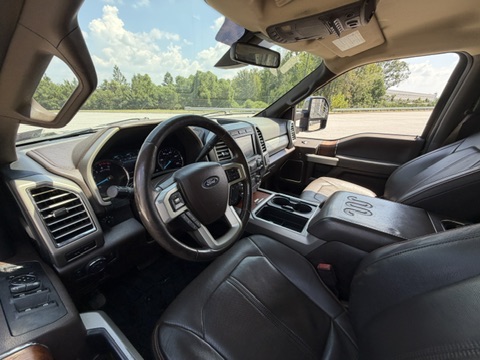 Used 2017 Ford F350 4x4 Crew Cab King Ranch image 13