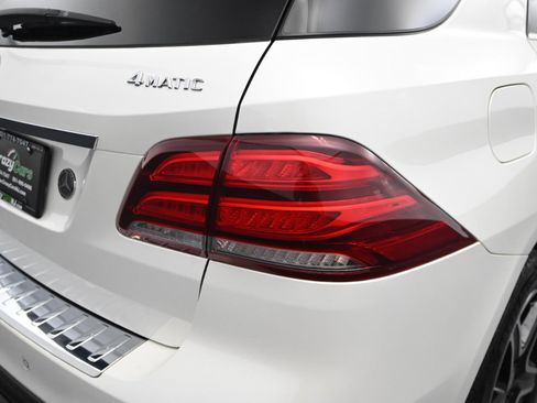 Used 2016 Mercedes-Benz GLE 400 image 15