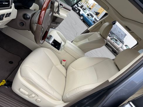 Used 2016 Lexus GX 460 image 19