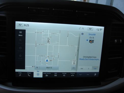 Used 2023 Ford F150 XLT image 12