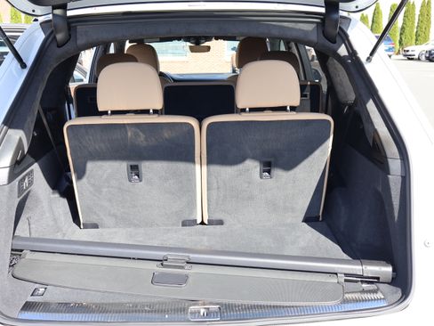 Used 2021 Audi Q7 3.0T Prestige image 20