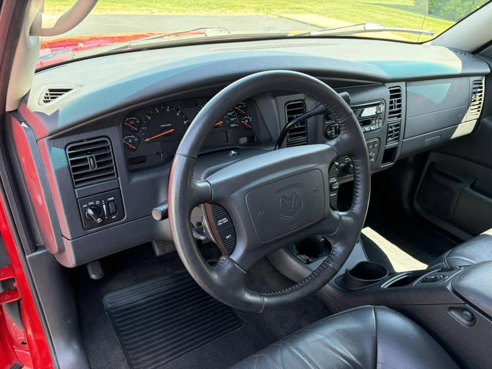 Used 2001 Dodge Durango 4WD image 16