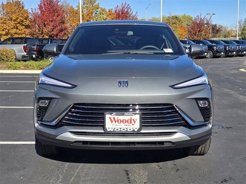 New 2026 Buick Envista Preferred image 3