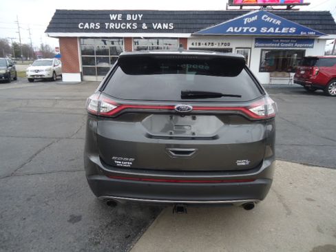 Used 2015 Ford Edge SEL image 11