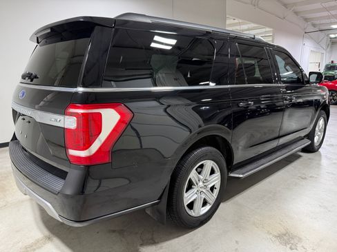 Used 2019 Ford Expedition Max 4WD XLT image 3