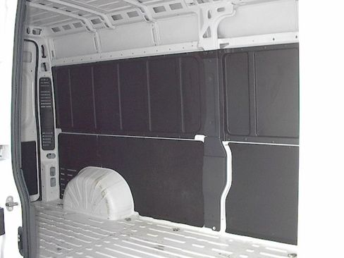 Used 2024 RAM ProMaster 2500 image 17