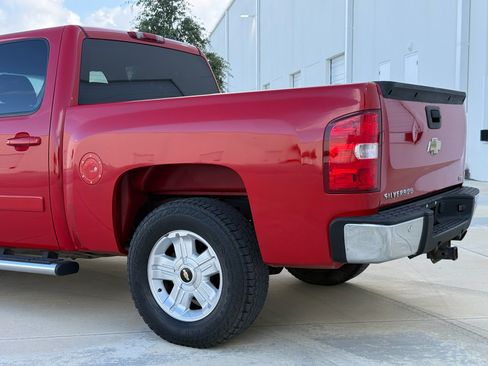 Used 2007 Chevrolet Silverado 1500 LTZ image 33
