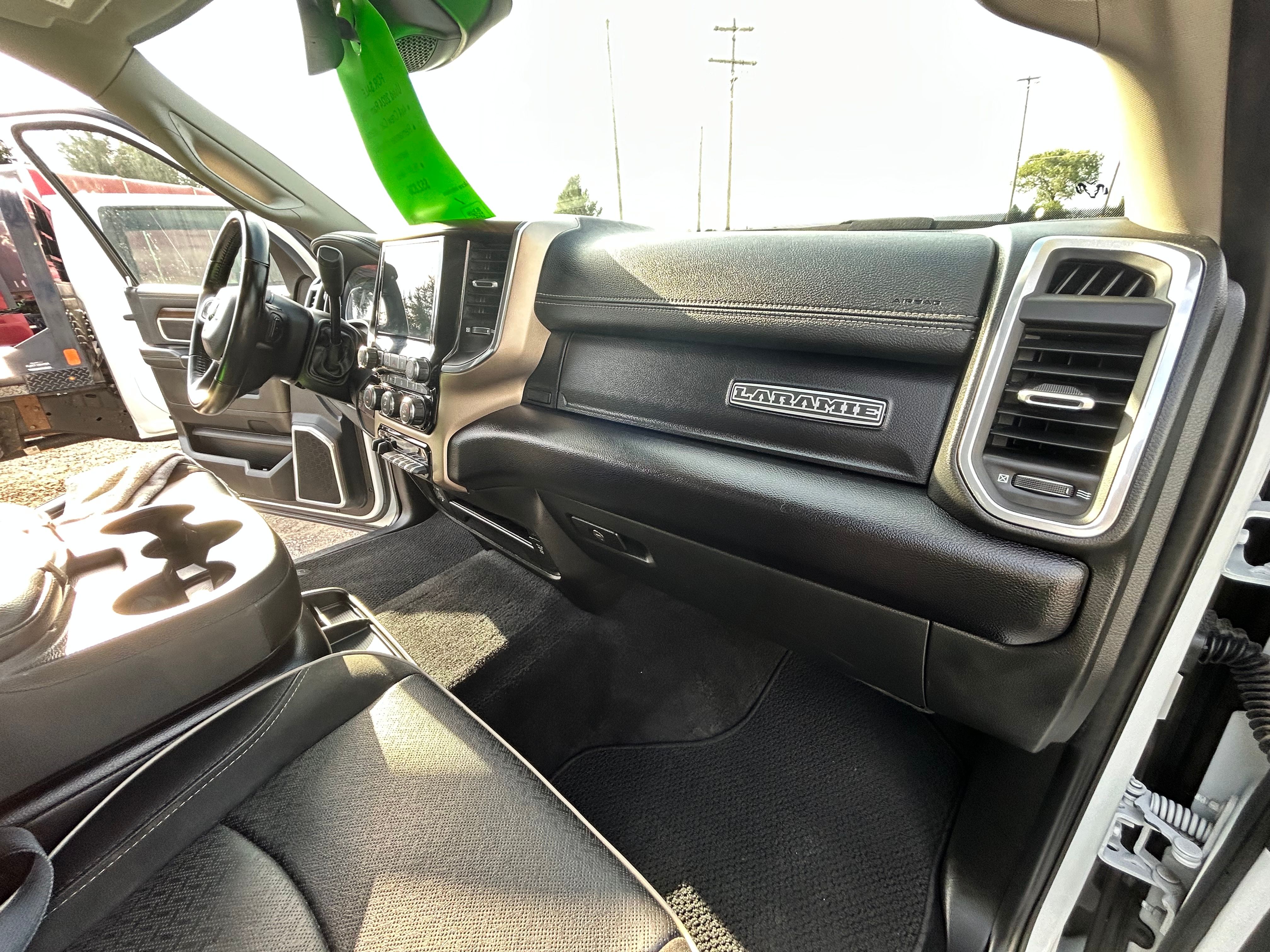 Used 2024 RAM 2500 4x4 Crew Cab Laramie image 27