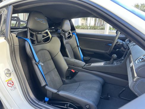 Used 2024 Porsche 718 Cayman GT4 RS image 13