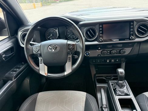 Used 2021 Toyota Tacoma TRD Sport RWD image 96
