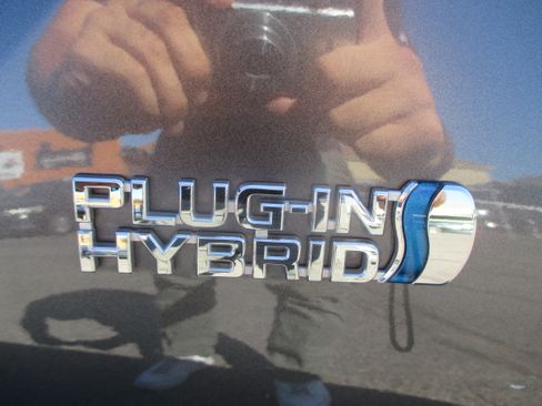 Used 2017 Toyota Prius Prime image 19