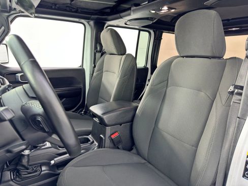 Used 2021 Jeep Wrangler Unlimited Willys image 33