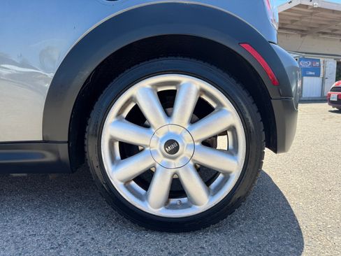 Used 2010 MINI Cooper S 2-Door Hardtop FWD image 15