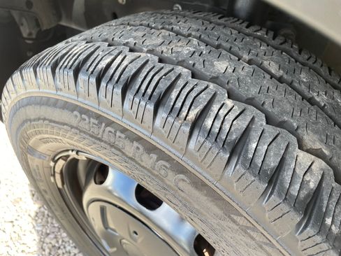 Used 2019 Ford Transit 150 image 20